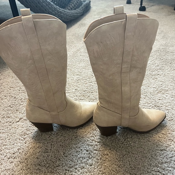 Cowgirl boots - Picture 4 of 4